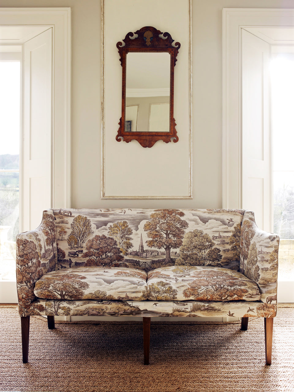 Lewis & Wood Royal Oak Autumn Made to Measure Roman Blinds – lifestyle photograph
