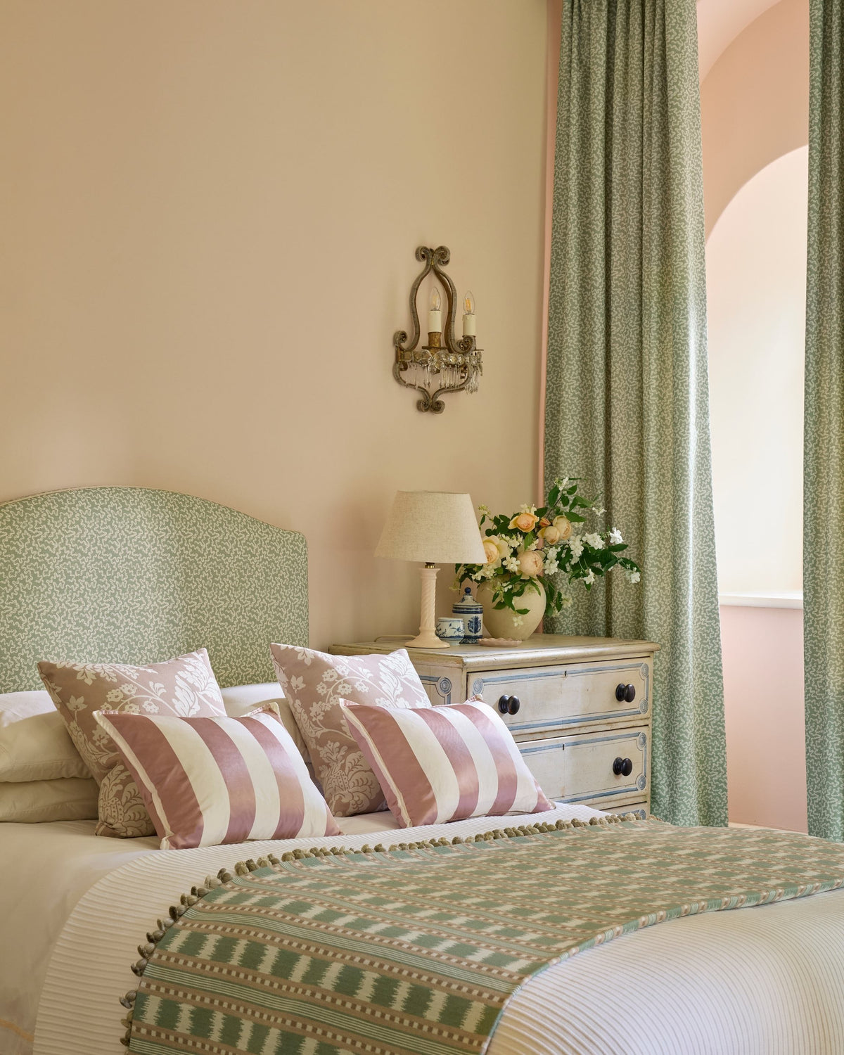 James Hare Lamerie Vermicelli Alfresco Made to Measure Roman Blinds
