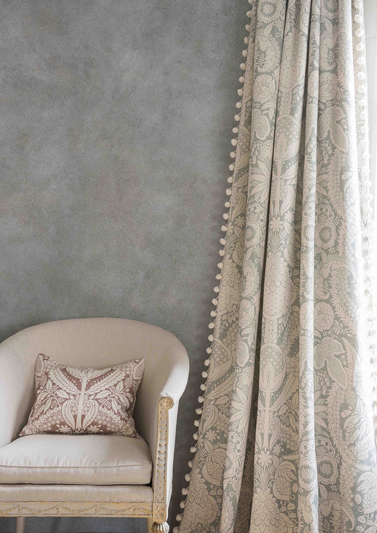 Lewis & Wood Hanbury Verdigris Made to Measure Roman Blinds – lifestyle photograph