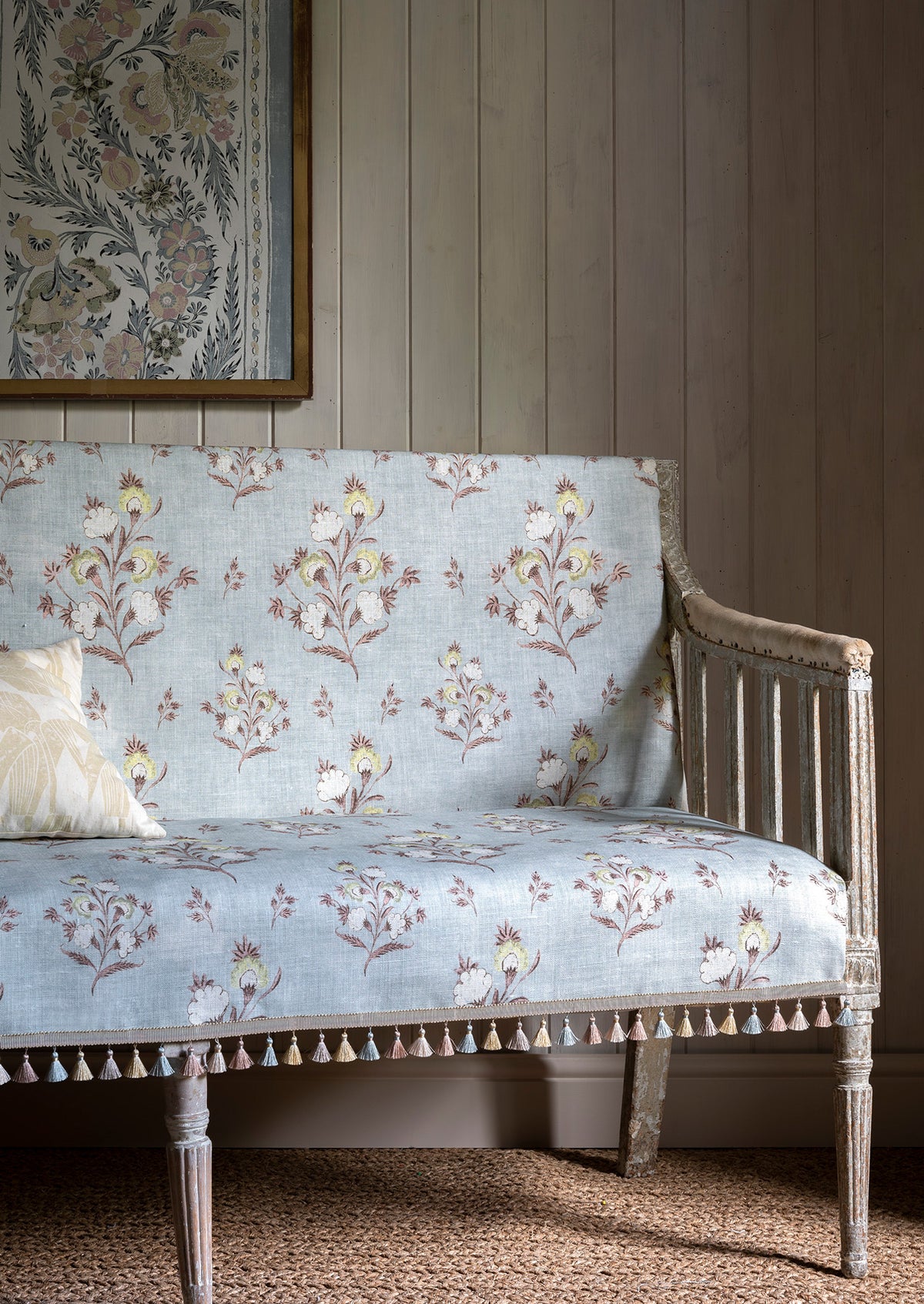 Lewis & Wood Hindi Rose Sherbet Made to Measure Roman Blinds – lifestyle photograph