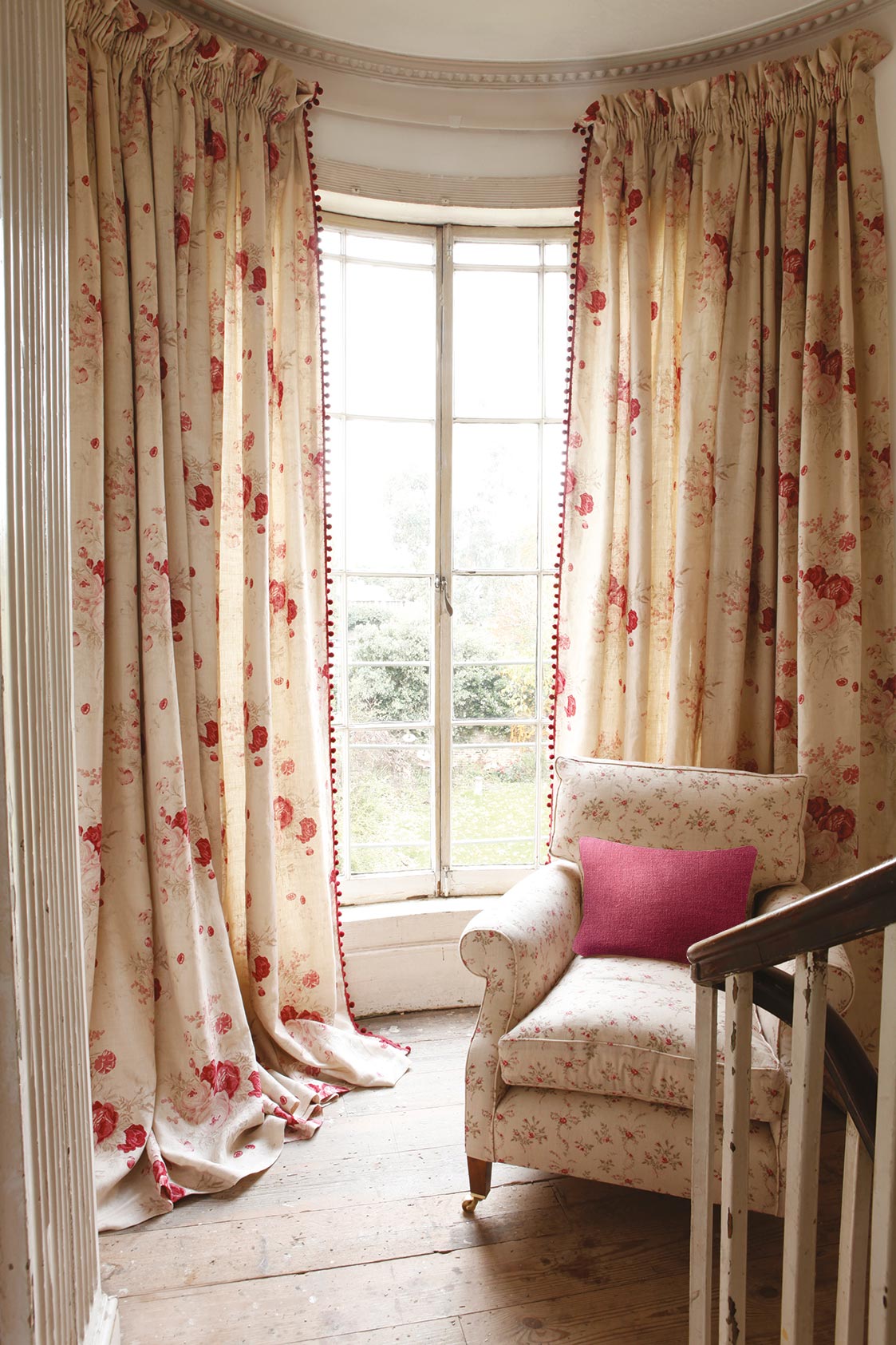 Kate Forman Roses Made to Measure Roman Blinds – image 3