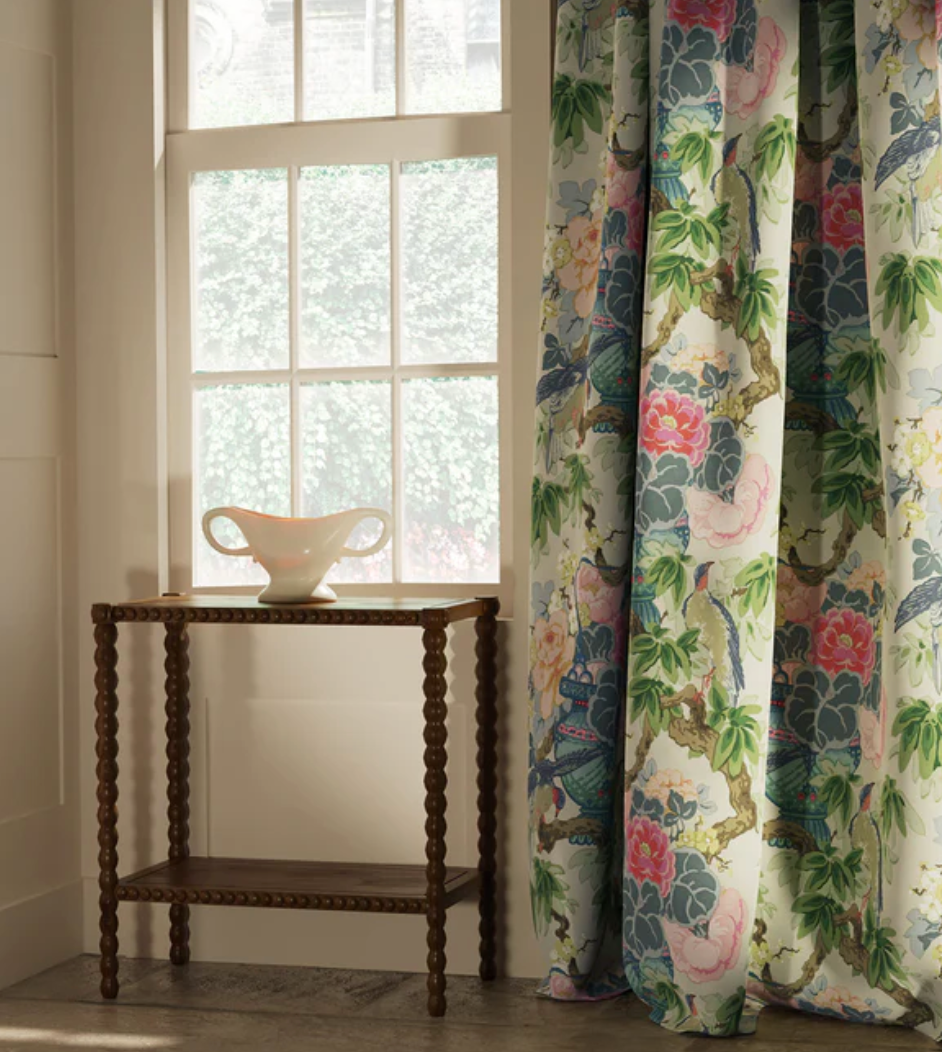 Bouquet - The Royal Garden Fabric Linwood 100% Linen