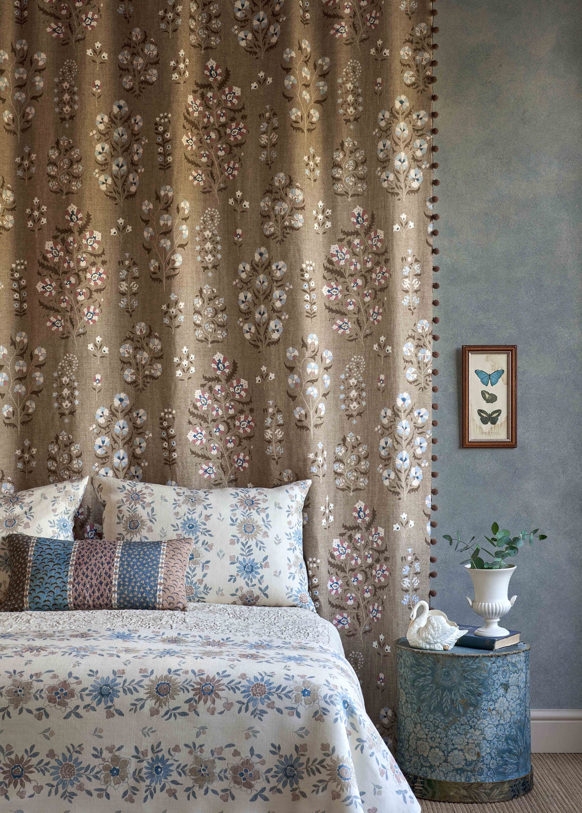 Lewis & Wood Freya Cornflower Made to Measure Roman Blinds – lifestyle photograph