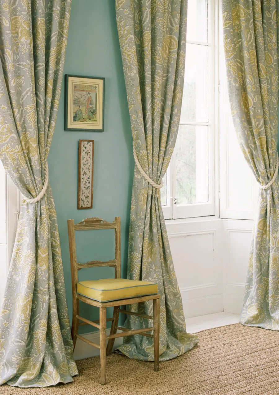 Lewis & Wood Wykeham Summer Blue Made to Measure Roman Blinds – lifestyle photograph